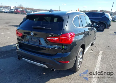 2016 BMW X1 xDrive28I z USA, uszkodzony, nr VIN WBXHT3Z31G4A47636